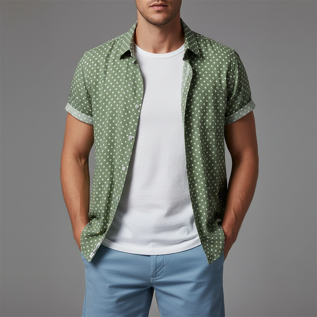 Men's Short-Sleeve Polka Dot Shirt product photo