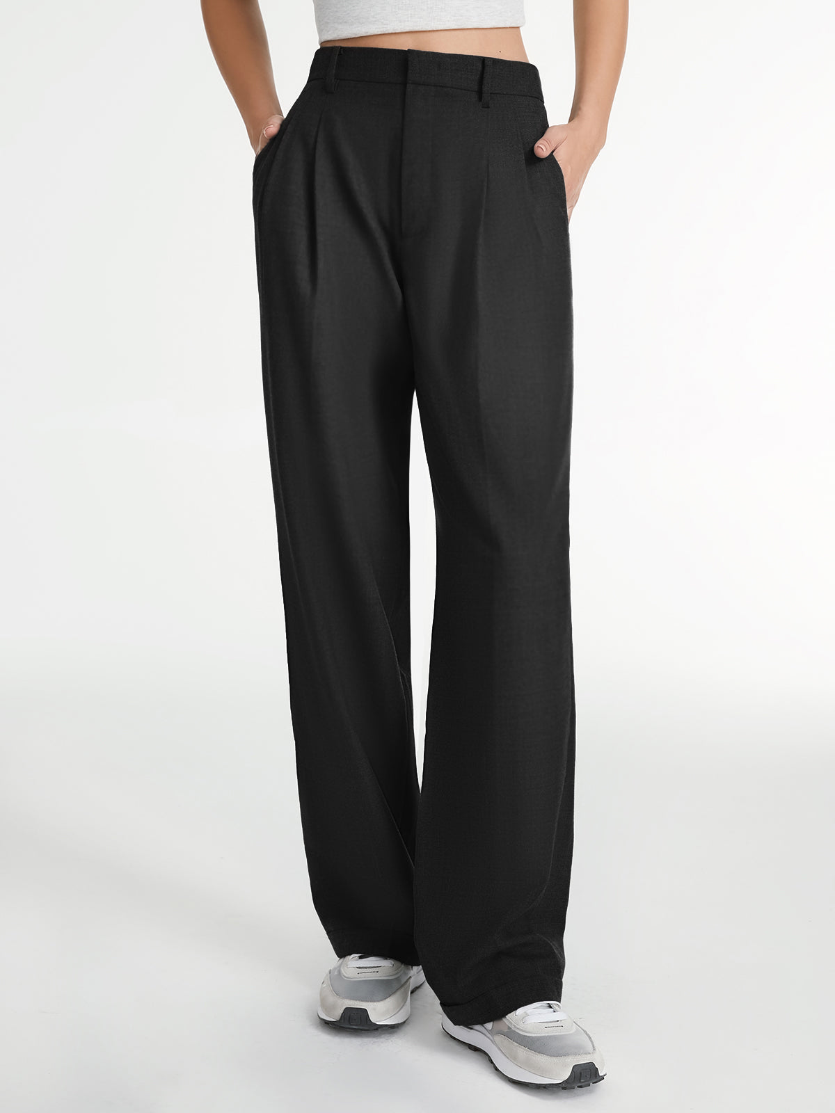 Women's Tailored Straight-Leg Dress Pants in Black