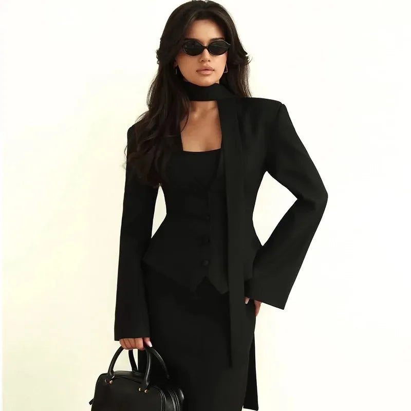 Women's V-Neck Slim-Fit Blazer product photo